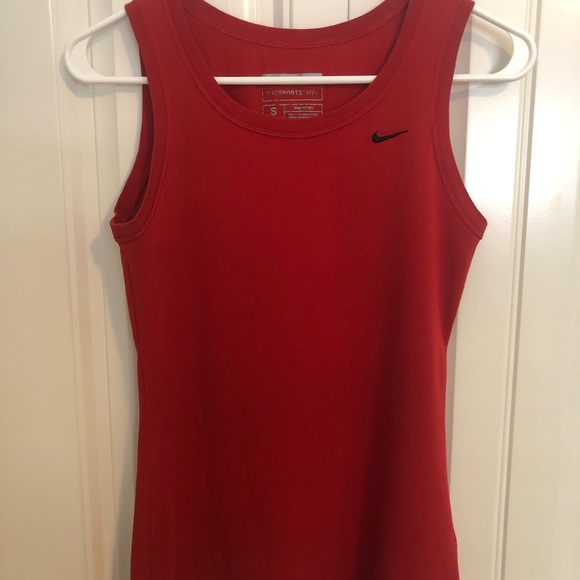 Nike sports tank S - Picture 1 of 4